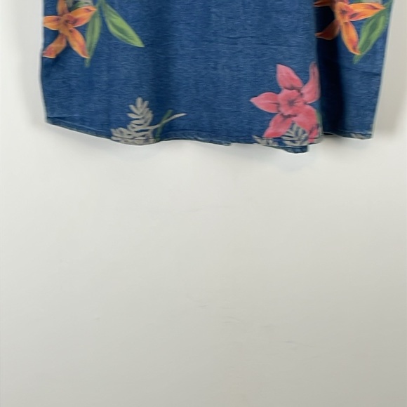 Susan Graver Denim Button Down Floral Short Sleeve Blouse Womens L 1 Pocket - Picture 5 of 8